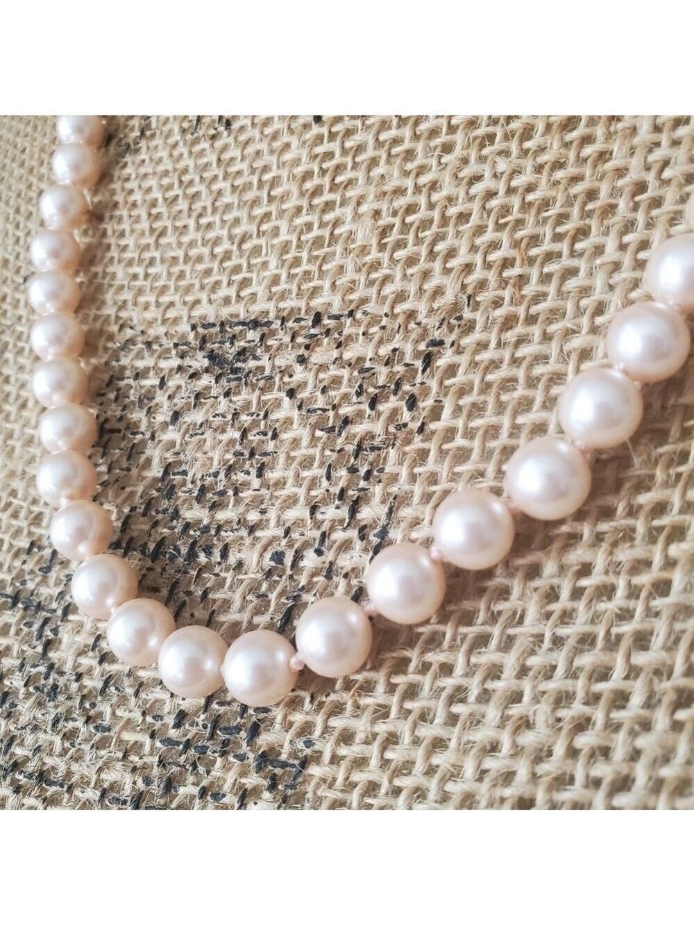 Faux Soft Pink Pearl Beaded Necklace Medium Length 💕